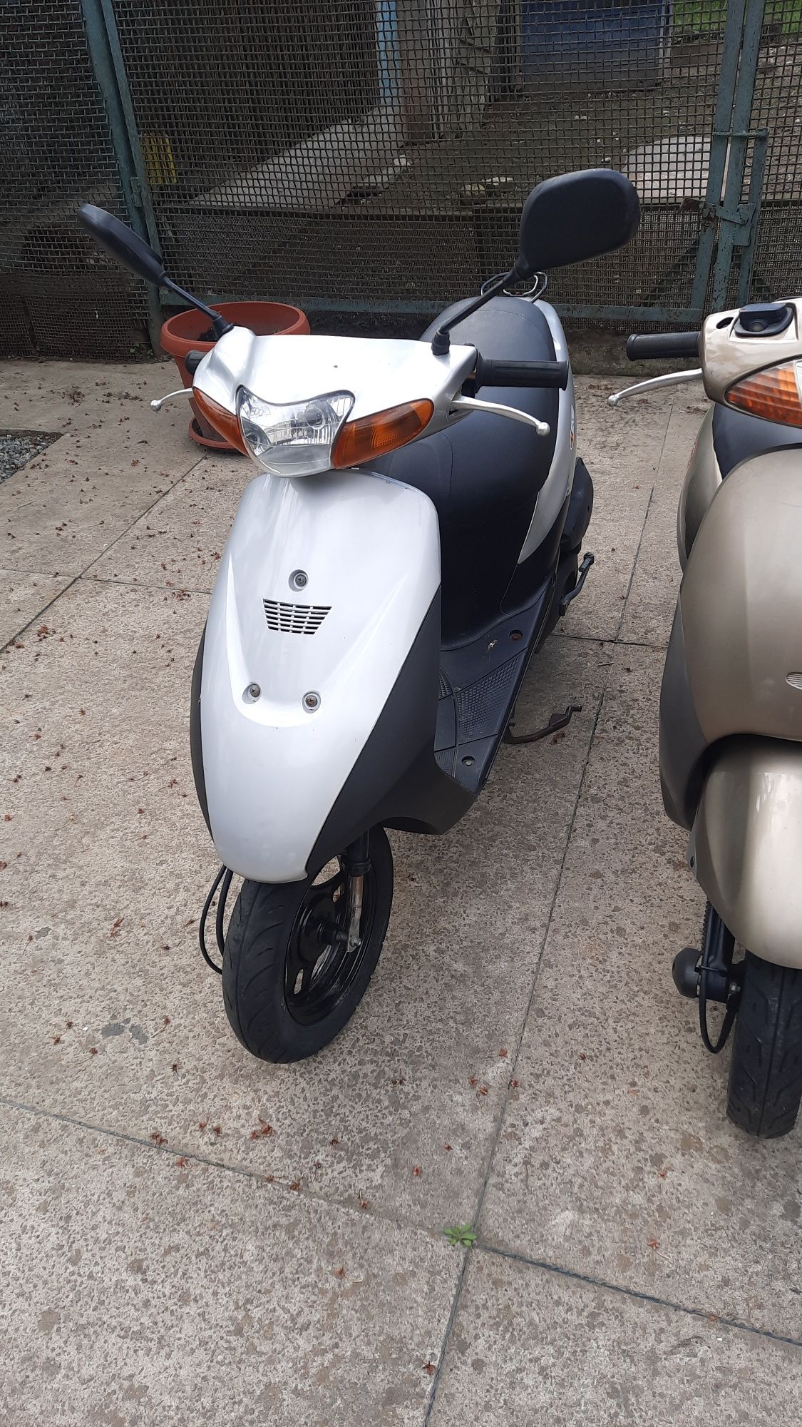 Suzuki lets2 бабочка