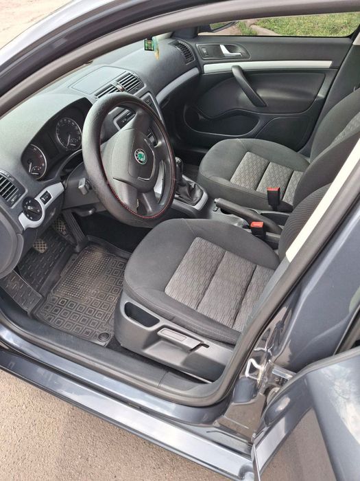 Автомобіль ………..