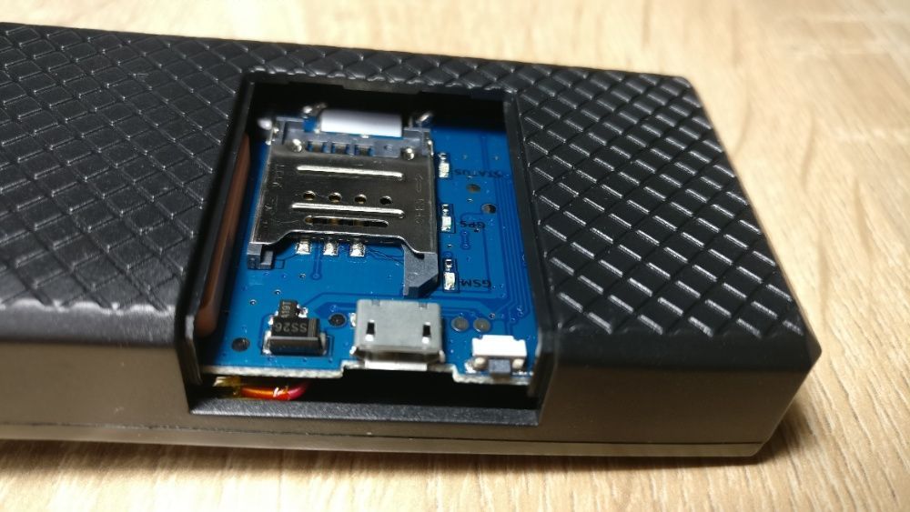 GPS Трекер для визначення місцезнаходження авто Vesta 02FPV