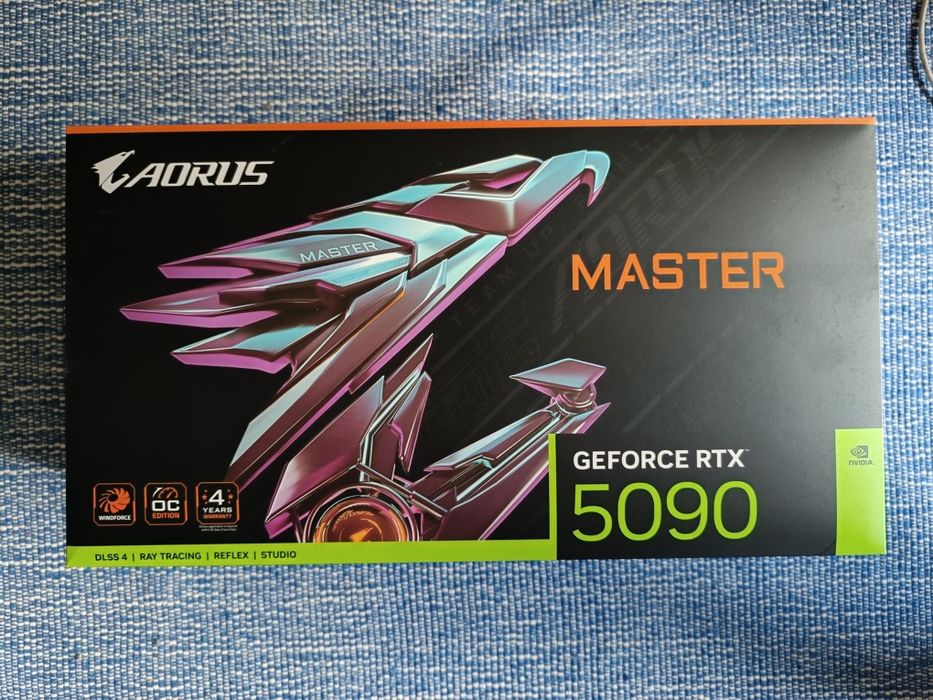 Aceitamos retomas de 4090! Vendemos 5090, 3 anos garantia