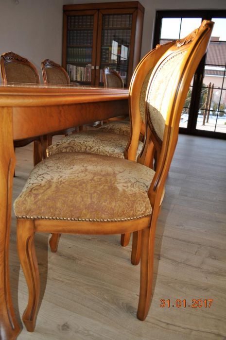 Stół z Krzesłami drewniany komplet -NOWY