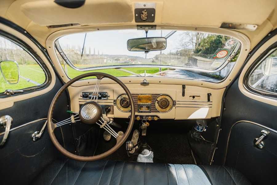 Plymouth Sedan 1937