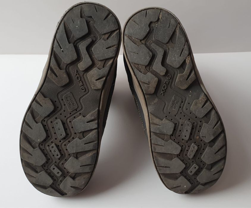 Buty zimowe kozaki śniegowce Geox rozmiar 31