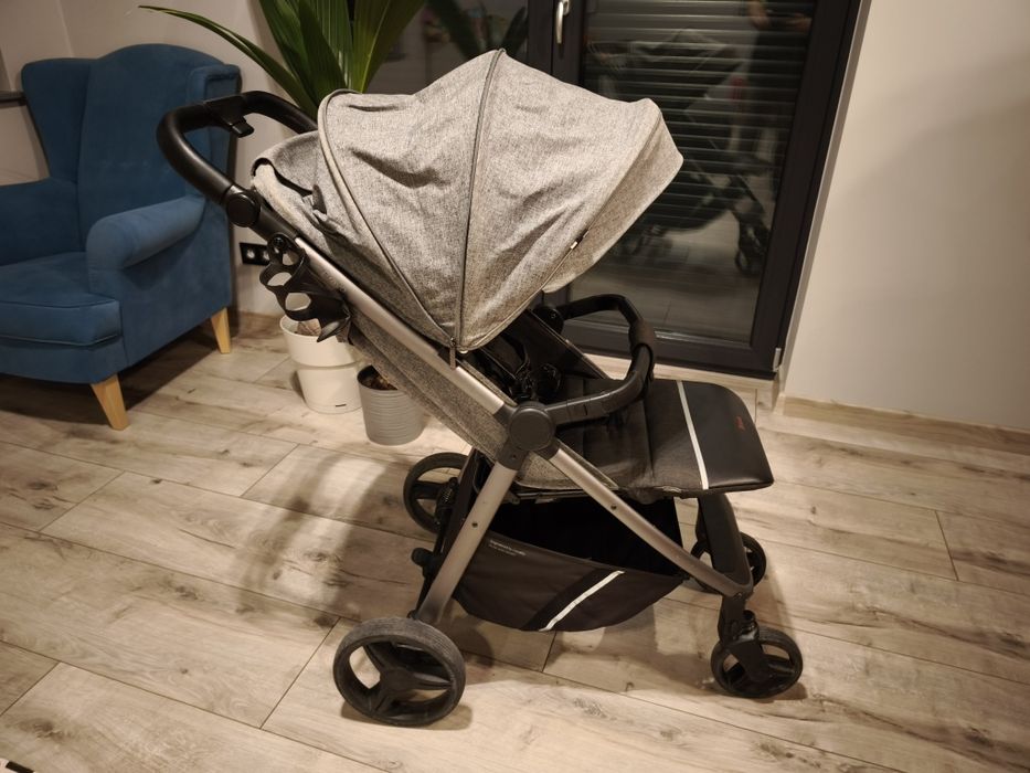 Wózek spacerowy Carrello Bravo