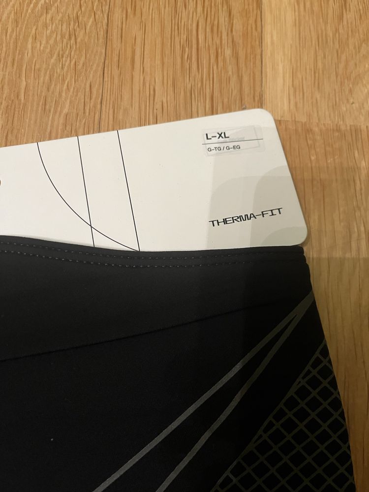Komin Nike Therma Fit Neck Warmer L/XL czarny