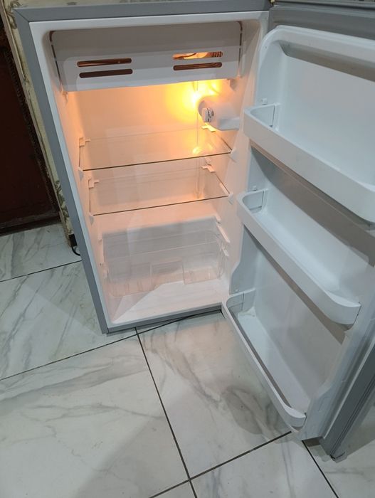 Холодильник Ardesto 85см.Недорого