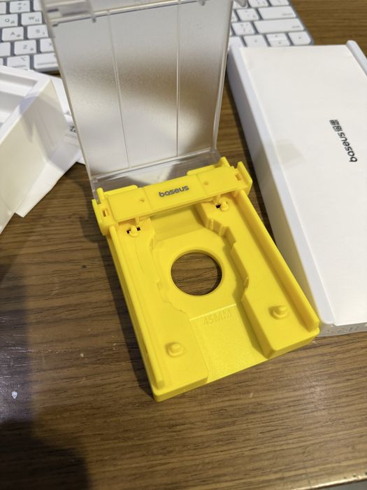 Apple Watch поклейка стекла инструмент