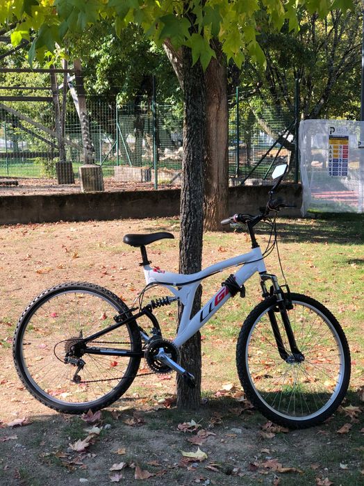 Bicicleta Montain-bike Branca