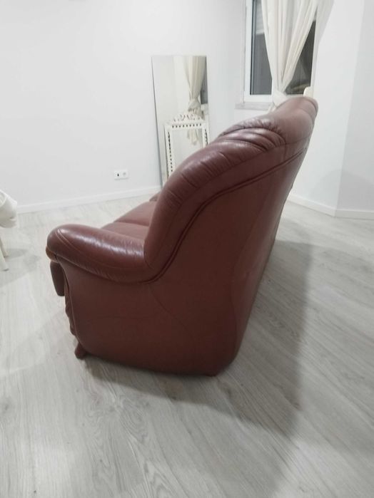 Sofá cama Pele Genuína