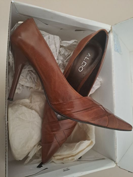 Sapatos salto alto