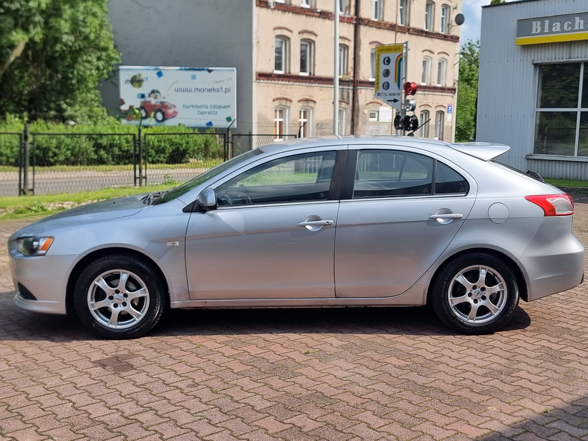 Mitsubishi Lancer VIII 2008r   1.8 Benzyna  *Nie zgnity *  W pełni spr