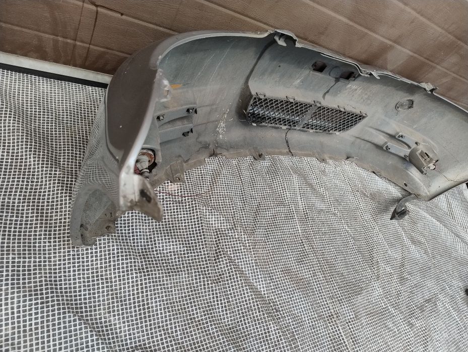 Zderzak przód Toyota Yaris 1 TS Sport 99-03 oryginał wysyłka komplet