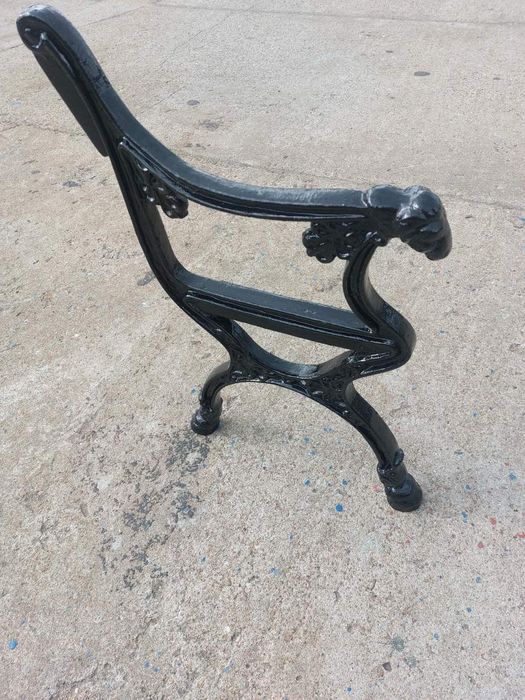 Odlewy żeliwne ławki