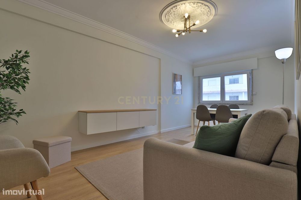 Apartamento T2 mobilado em Agualva-Cacém