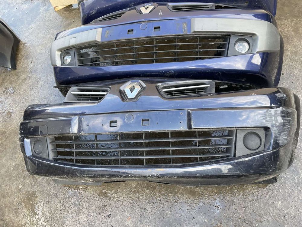 Передній Бампер Рено Меган 2 Renault Megane 2