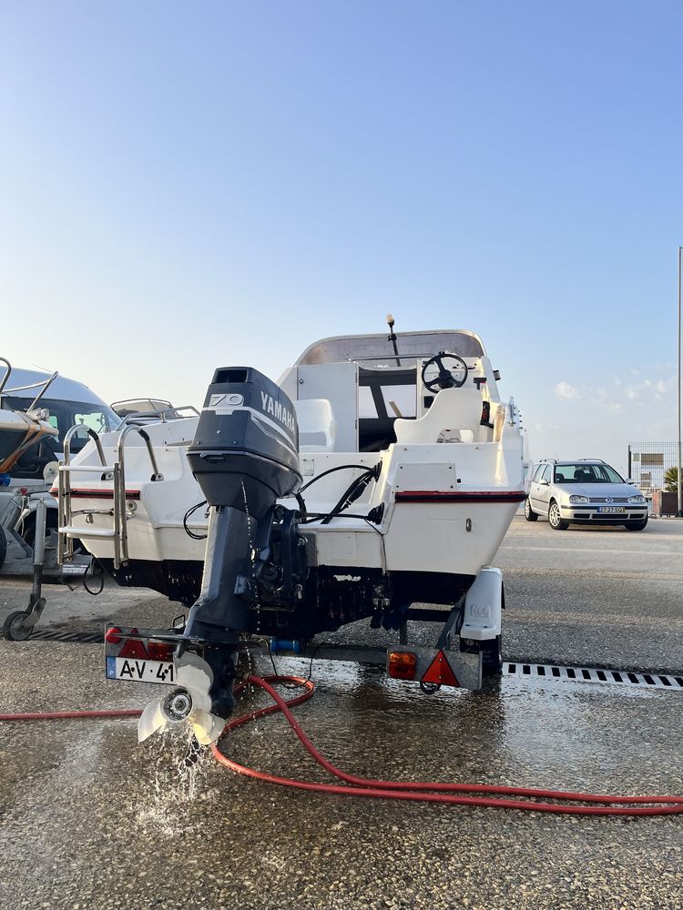 Barco Caher 500cp 70hp yamaha