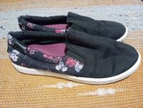 Trampki crocs czarne kwiatowy wzór