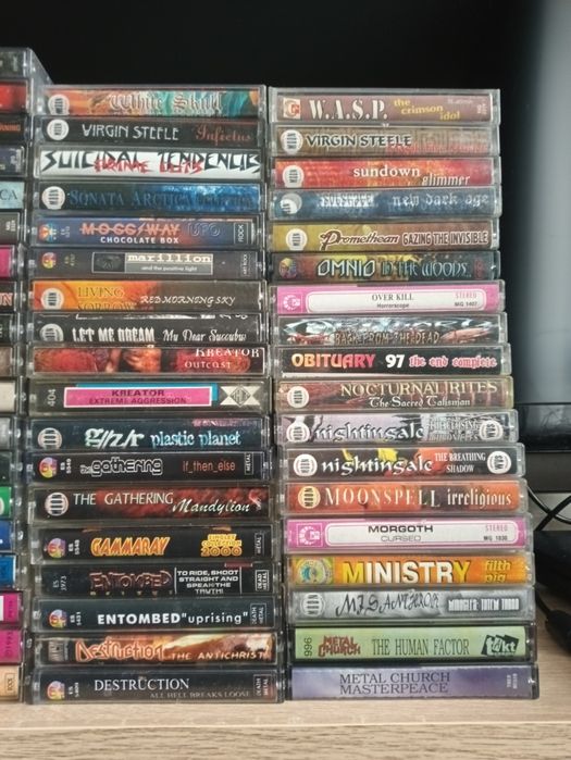 Аудіокасети рок гуртів