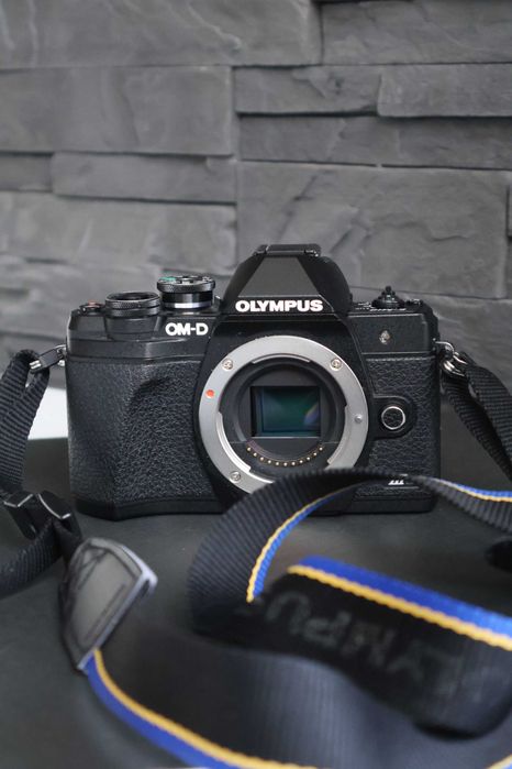 Olympus OM-D E-M10MarkIIIS, DUŻY ZESTAW, body + 3 obiektywy + dodatki