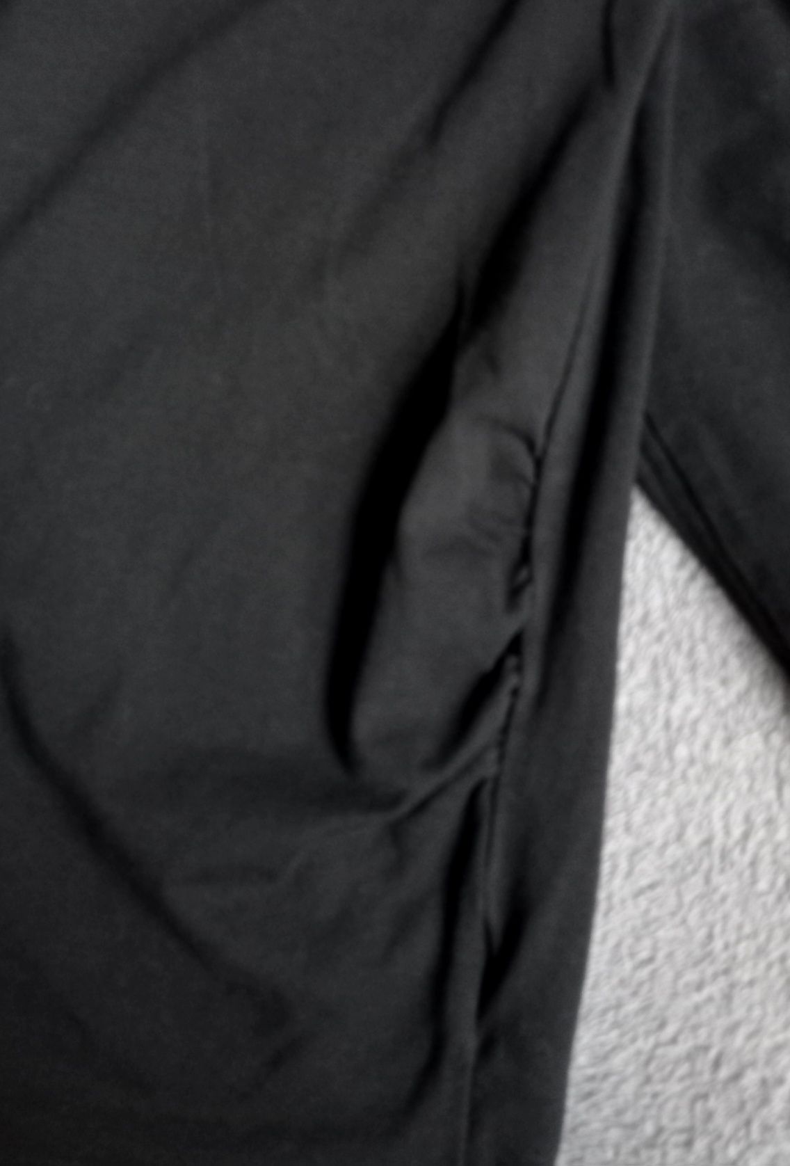 Jak nowa Czarna bluzka ciążowa M H&M