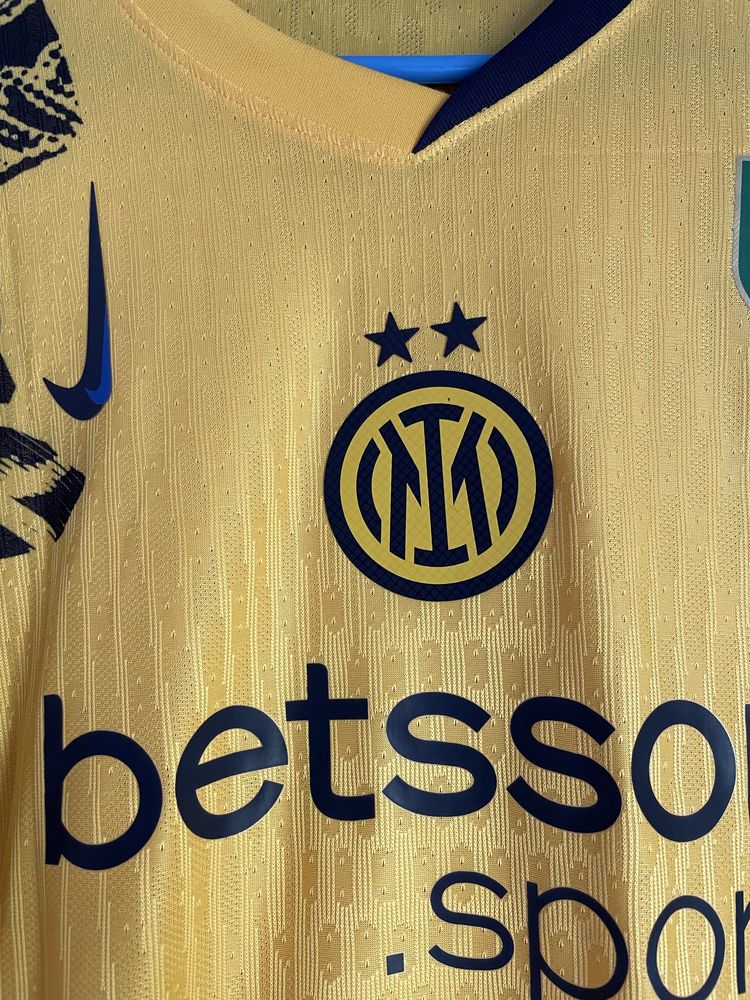 Long sleeve inter de milao