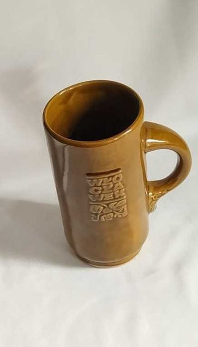Kufel ceramiczny Włocławek PRL – fajans brązowy kolekcjonerski retro