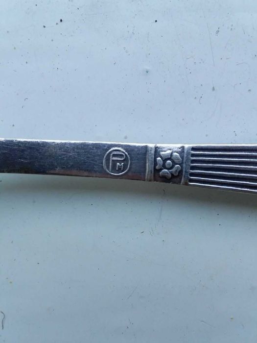 Посеребренный столовый набор из мельхиора