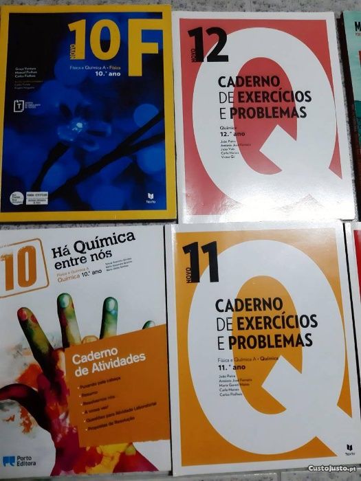 Livros Física 11º, Química 11º, Português 11º