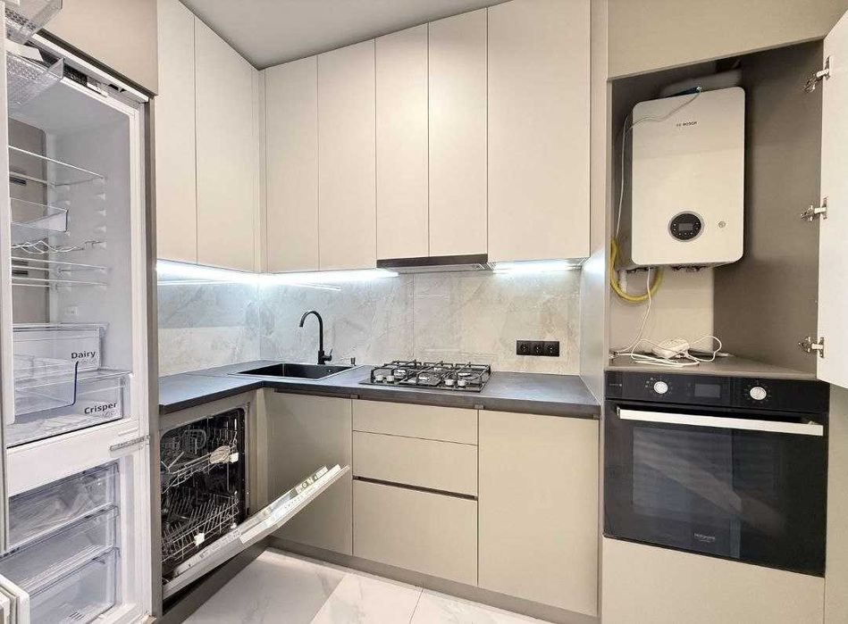 Котедж «Щасливе» з Ремонтом! Ділянка 2,5 сот!