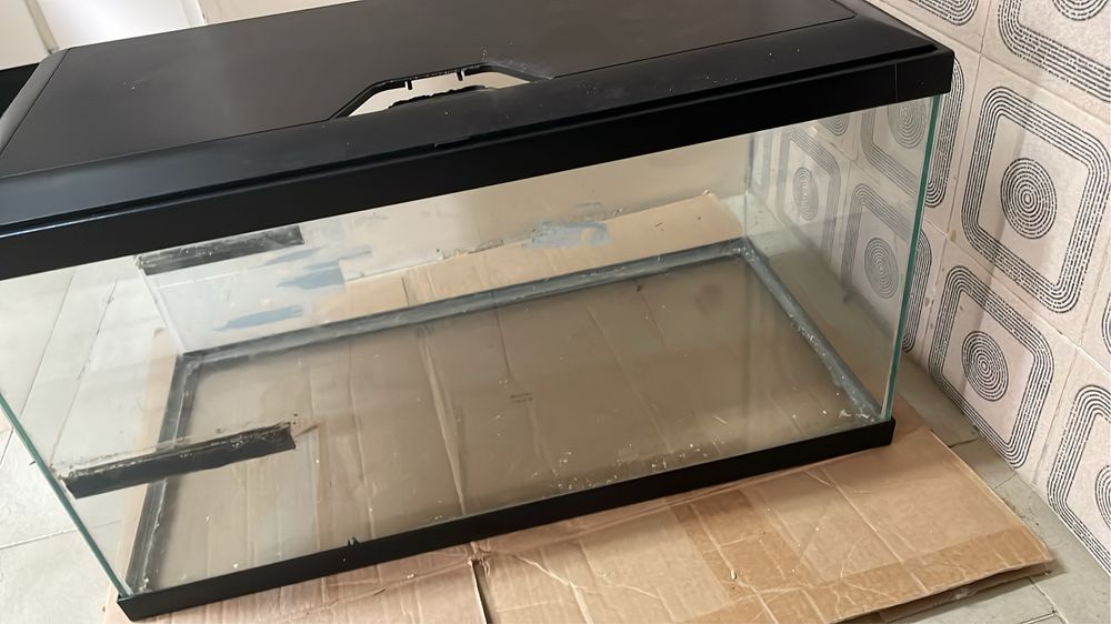 Aquario grande nao sei quantos litros