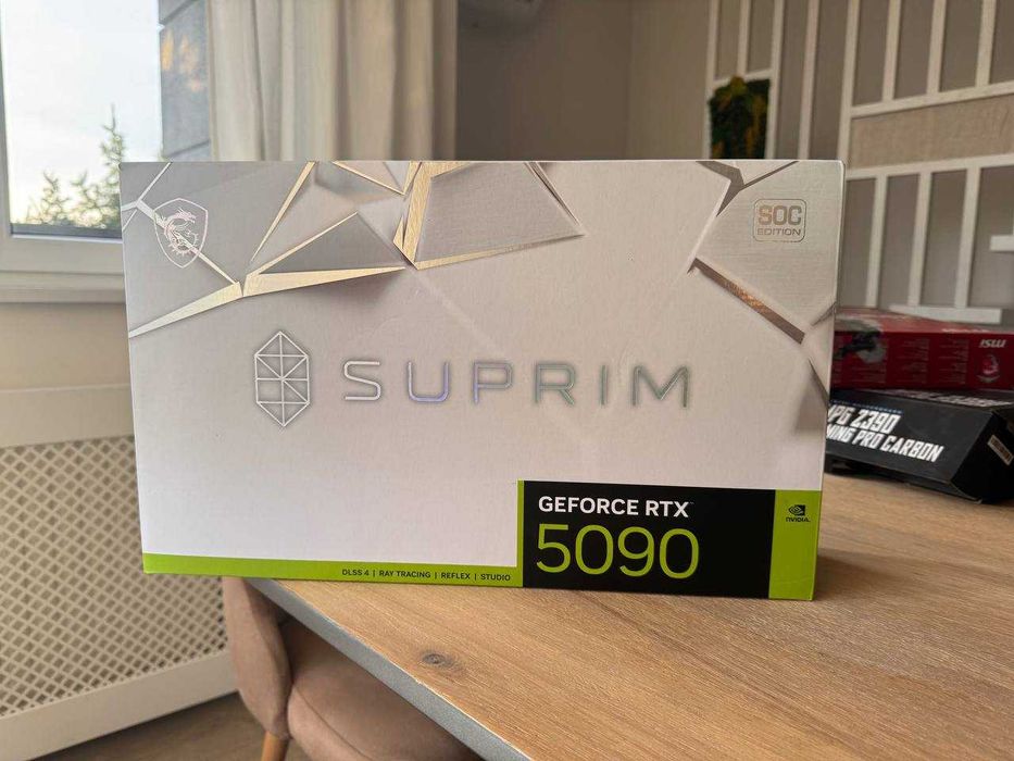 MSI GeForce RTX 5090 SUPRIM soc 32GB GDDR7