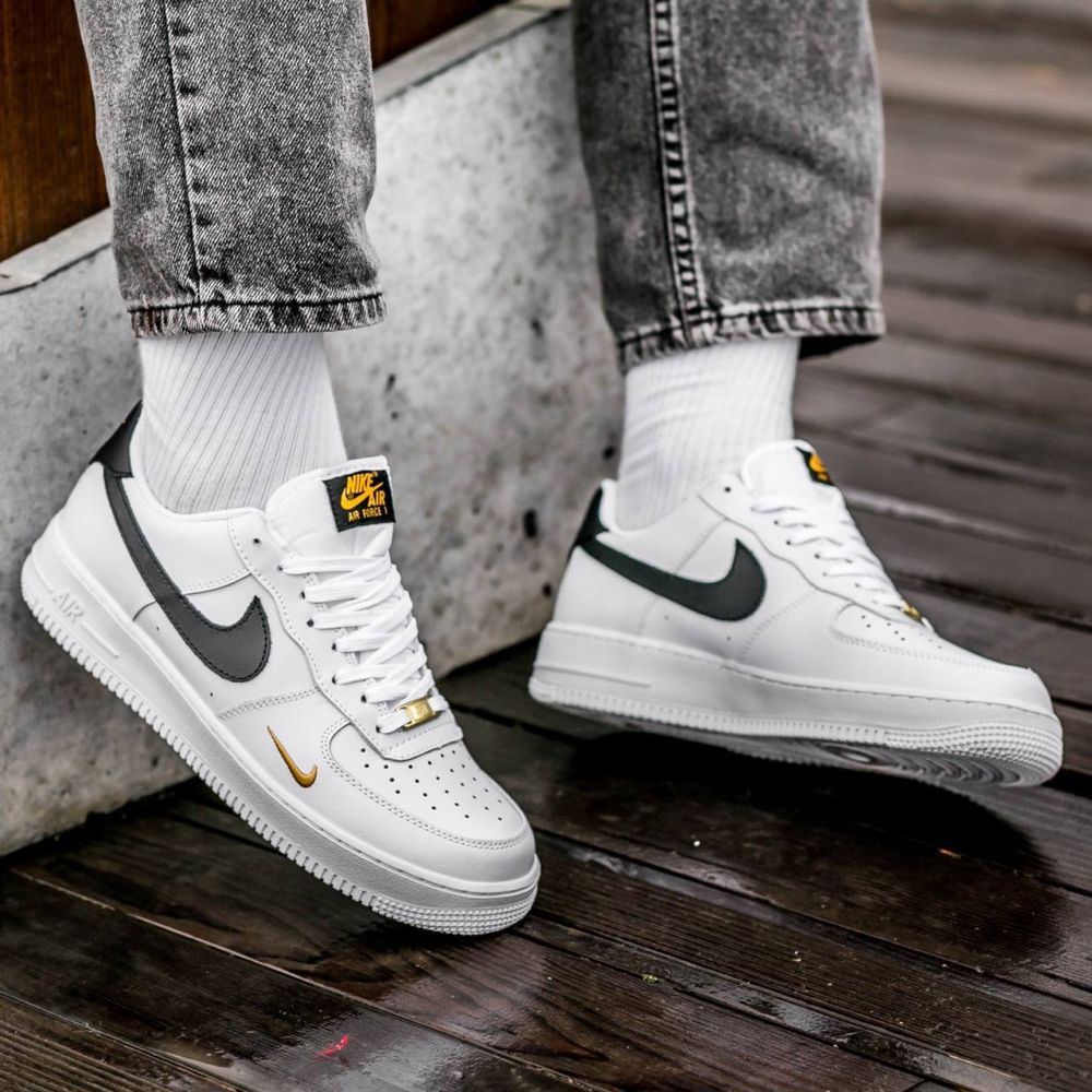 Кроссовки Nike Air Force 1 '07 Essential