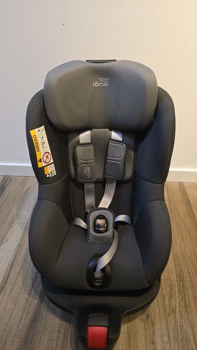 Fotelik Britax Romer dualfix m isize