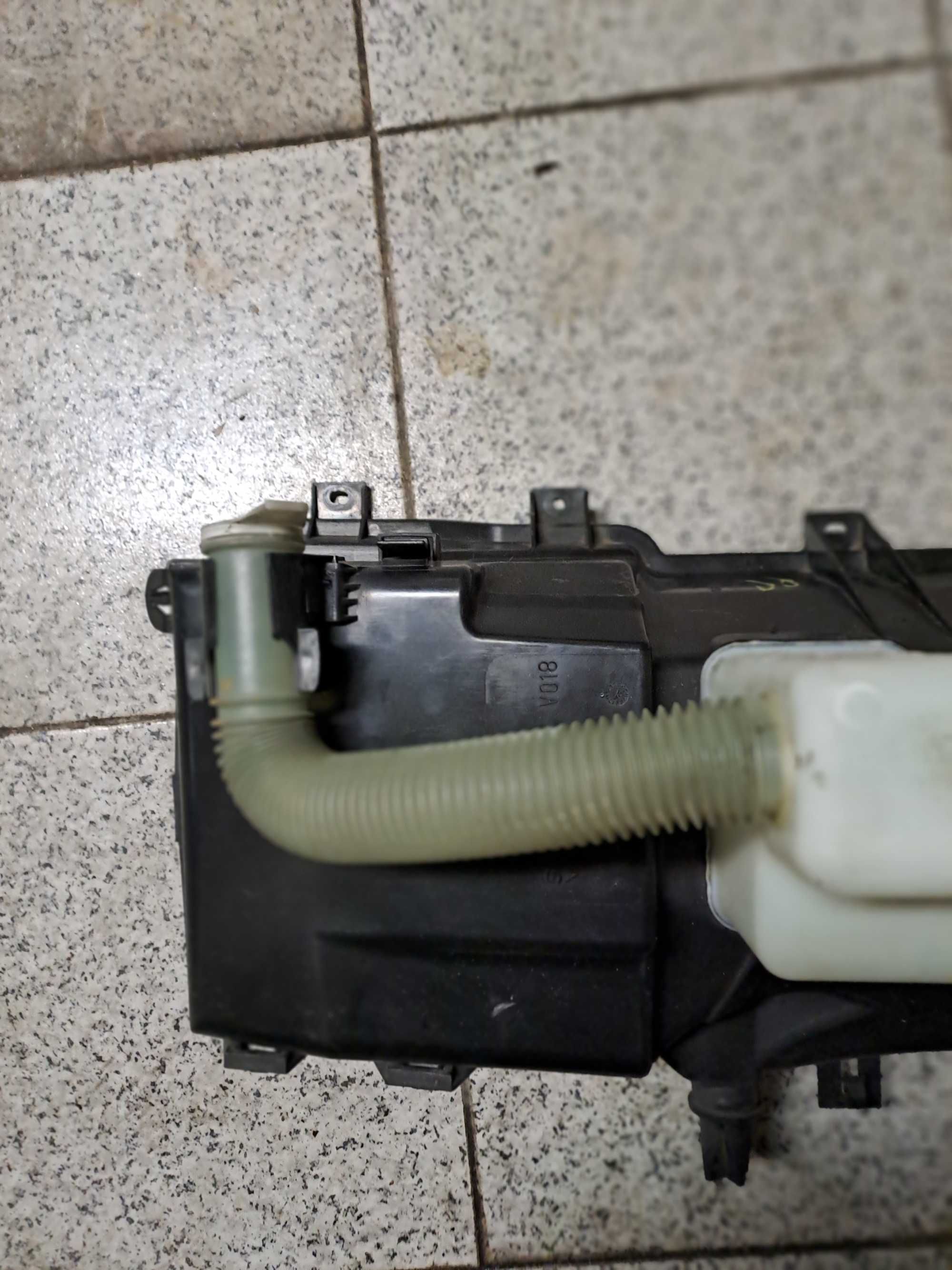Depósito limpa vidros Smart Fortwo 450