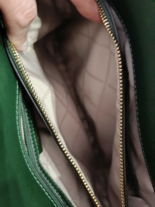 Сумка Michael Kors, ідеальний стан, без дефектів, з оф сайту,є пильник