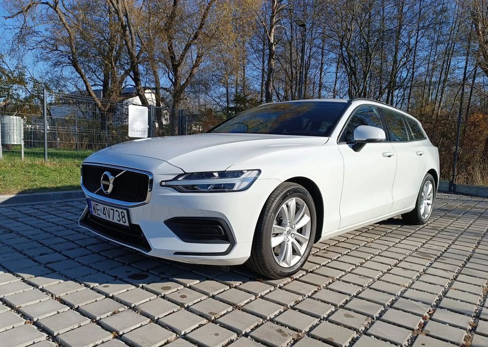 Volvo V60 Niski przebieg, bezwypadkowy, SALON PL, ASO, Gwarancja, VAT 23%