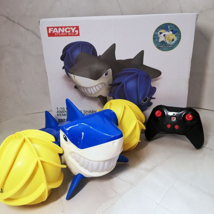 Акула на радиоуправлении