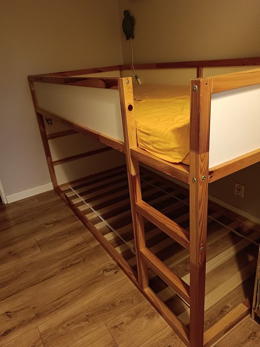Łóżko Ikea kura z dodatkami. Stabłowice