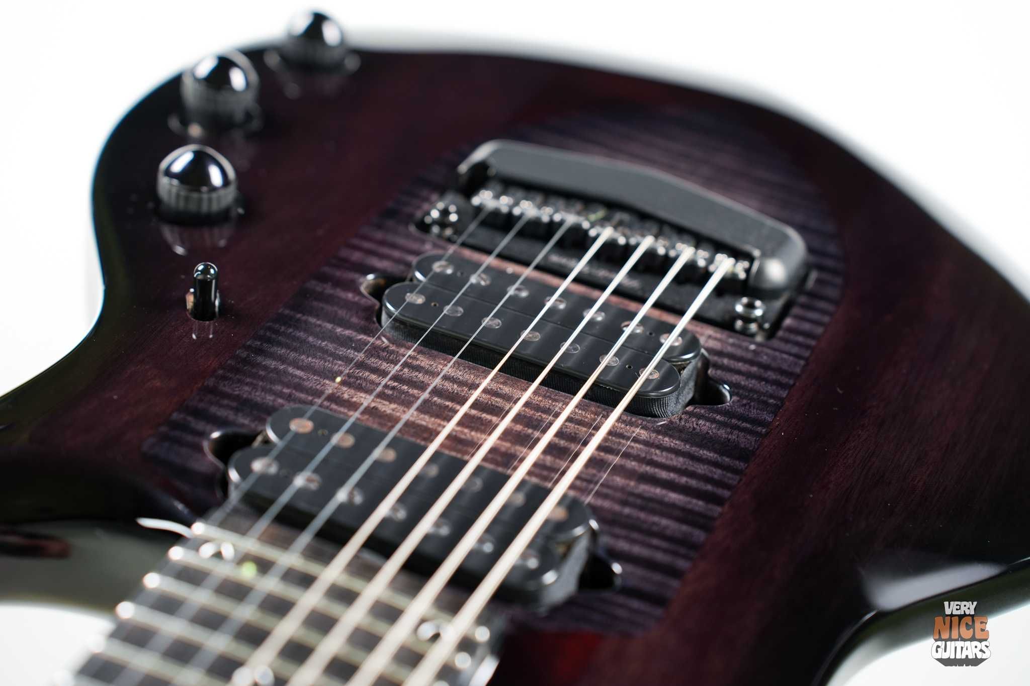 Ernie Ball Music Man Majesty Monarchy 7 Black Knight