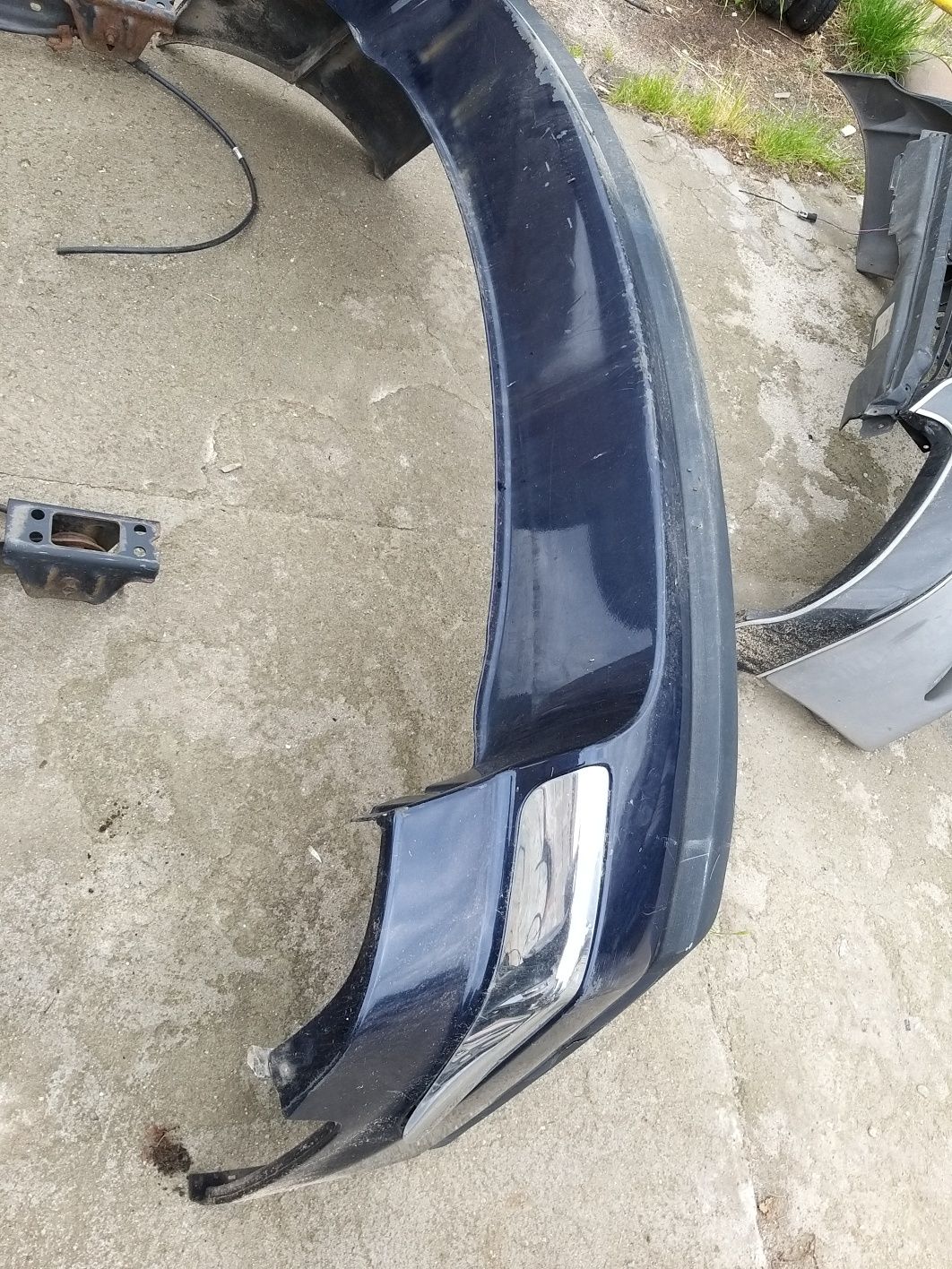 Zderzak tylny Chrysler Pacifica 04-07 r