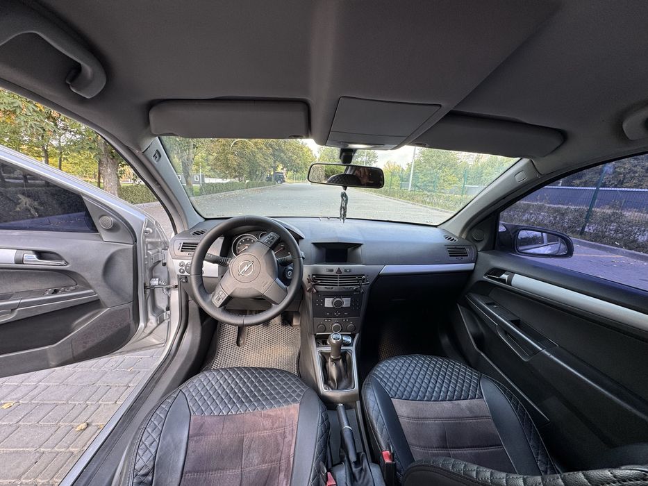 Opel Astra H 1.6 Газ Бенз
