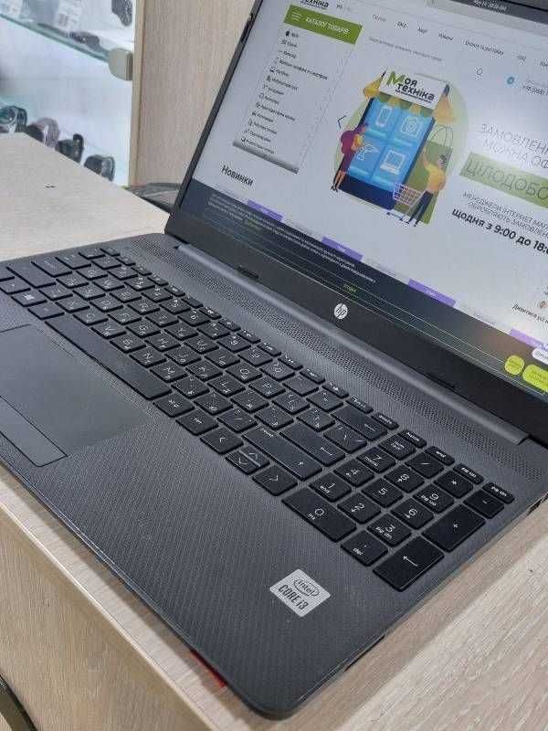 Ноутбук HP 250 G8