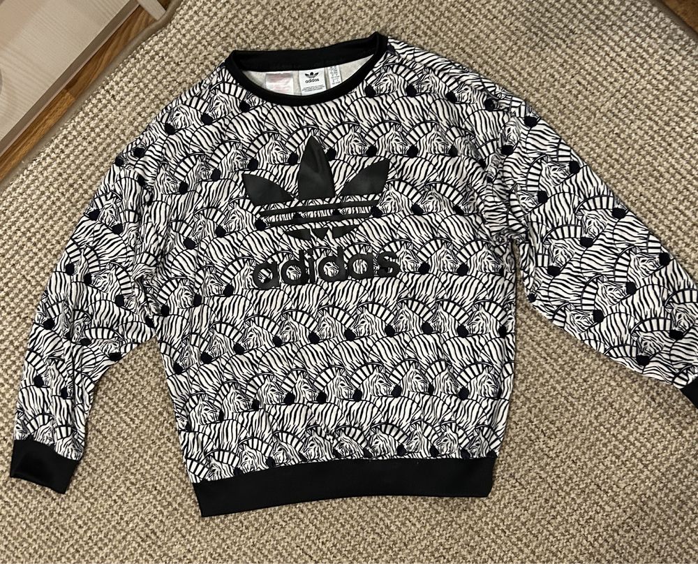 Світшот adidas