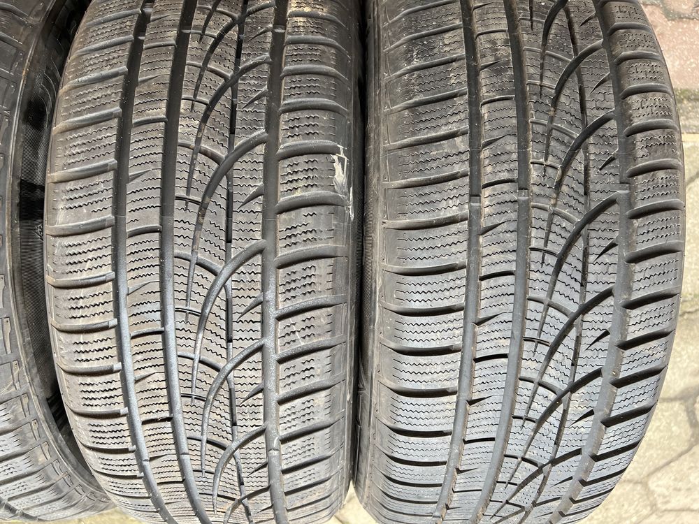 Opony zimowe 235/55 R18 100H Hankook Winter i’cept evo KOMPLET