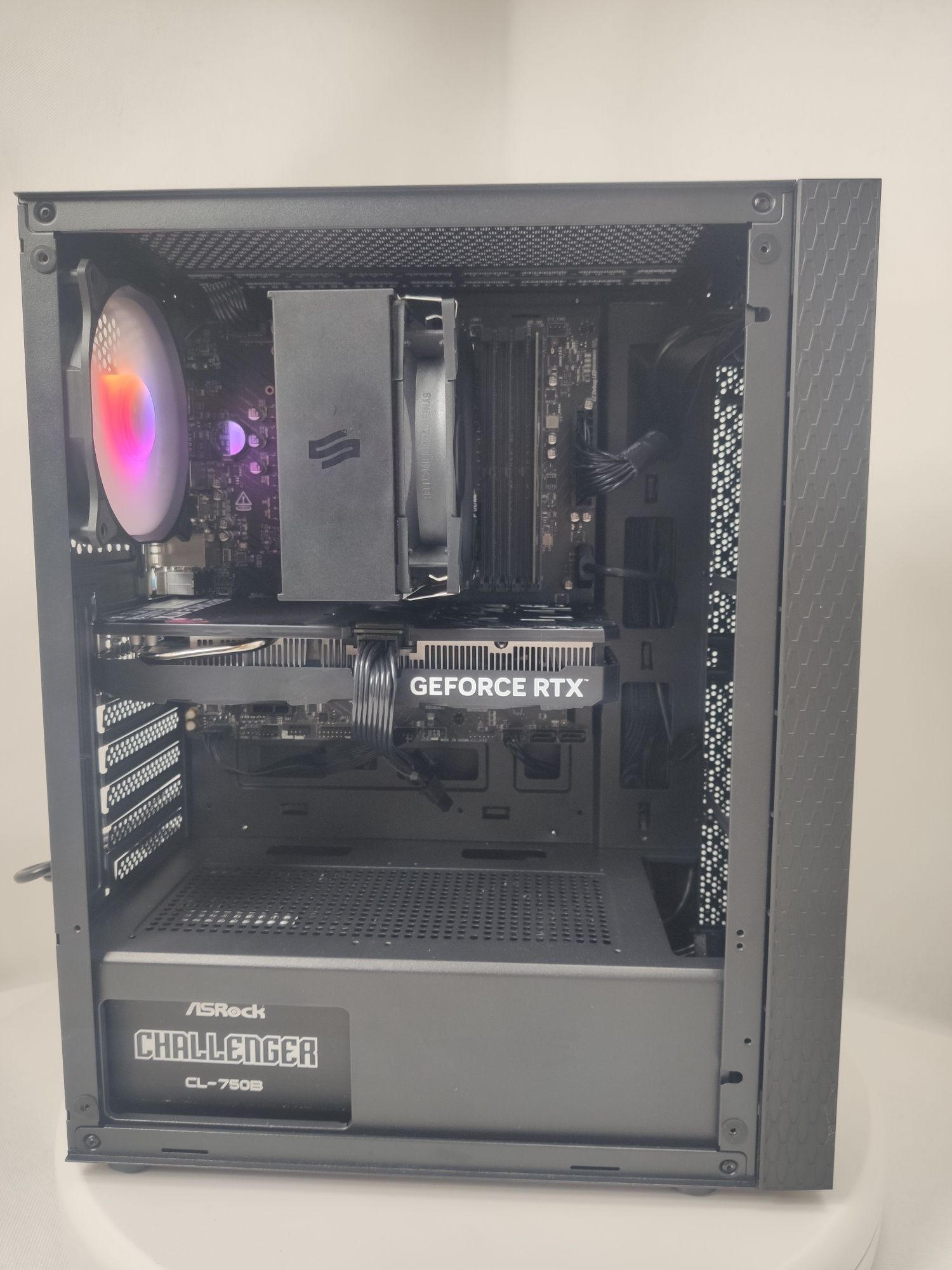 Komputer Gamingowy i9-14900K, RTX 5060 Ti, 32 GB RAM,SSD,Win 11