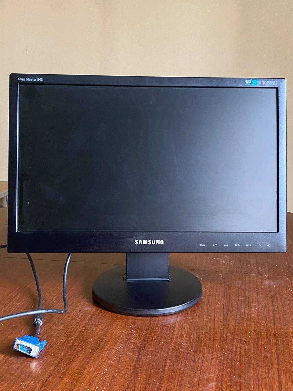 Монитор Samsung 943 SN   18,5''