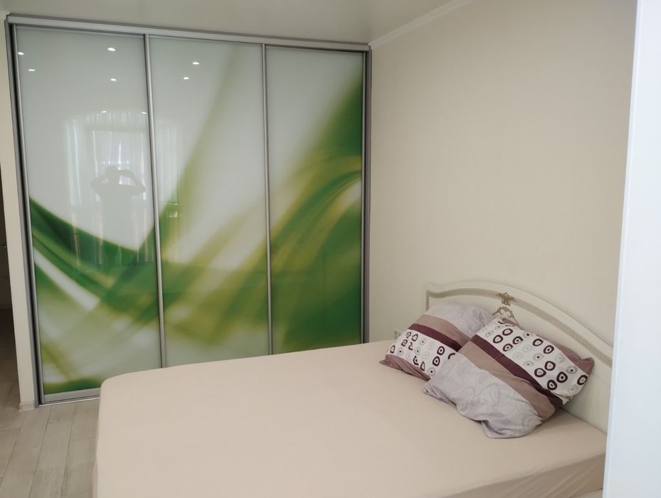 2 кімн кв Університетська 2ф ЖК Карат р-н Центрального парку