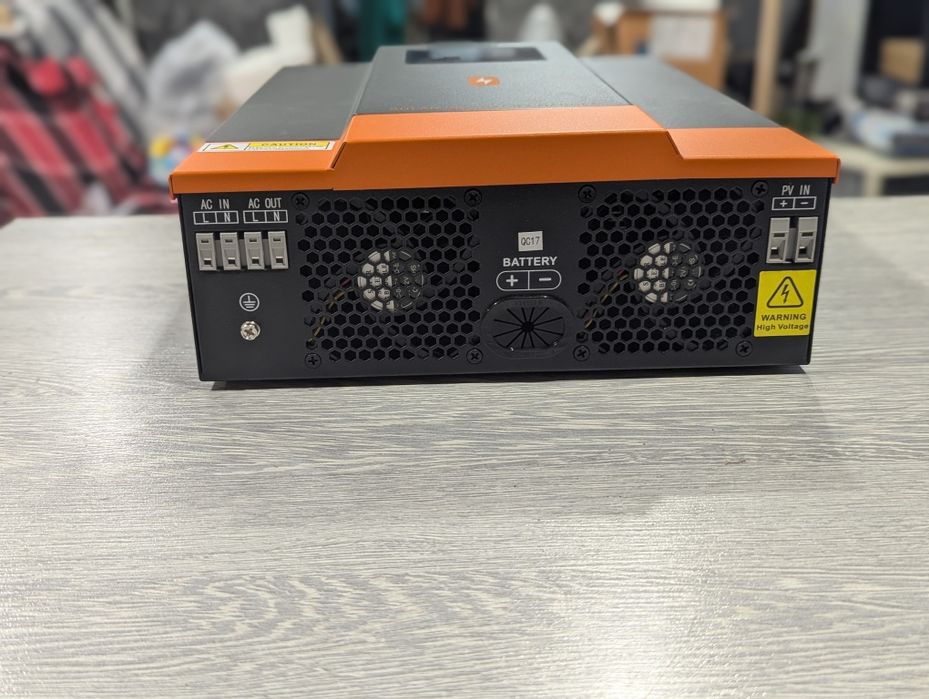 Гібридний інвертор PowMR 24V 3200VA 3.0kWh !В НАЯВНОСТІ!