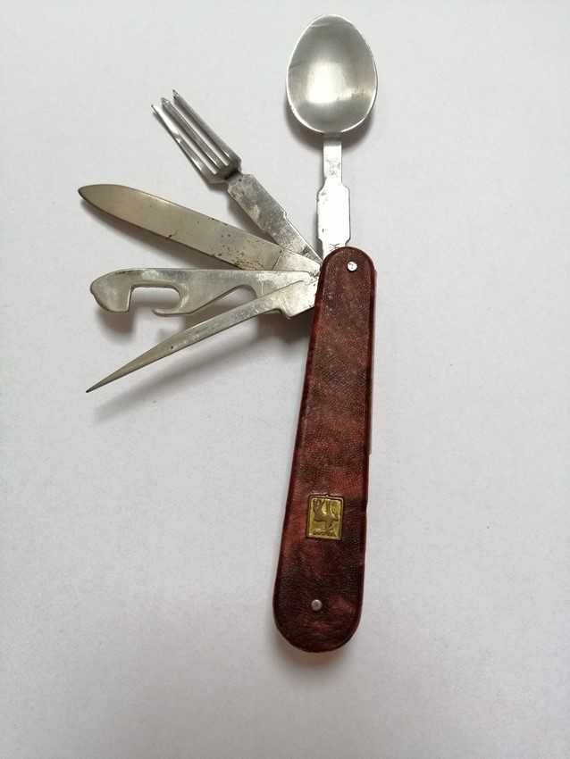 Sztućce, niezbędnik turystyczny, zestaw podróżny. Camping / multitool.