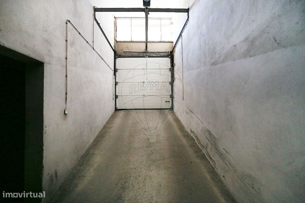 Garagem  para arrendamento